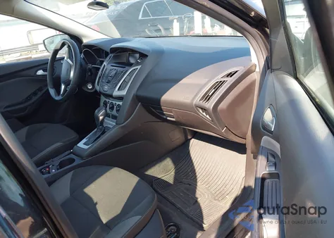 2014 Ford Focus Se z USA, uszkodzony, nr VIN 1FADP3F20EL217390